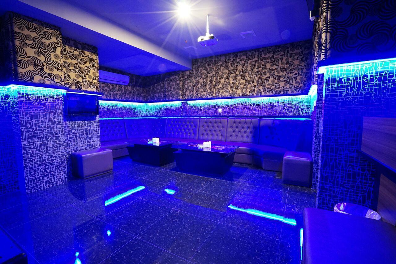 The L Hotel Entertainment Batam Extérieur photo